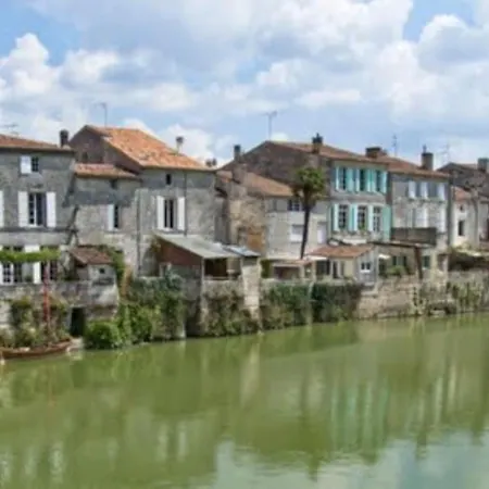 Au Petit Bonheur Saint-Savinien